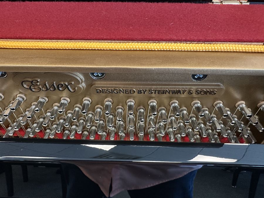 Essex EUP-108 Upright Piano c.2015 - Refreshed